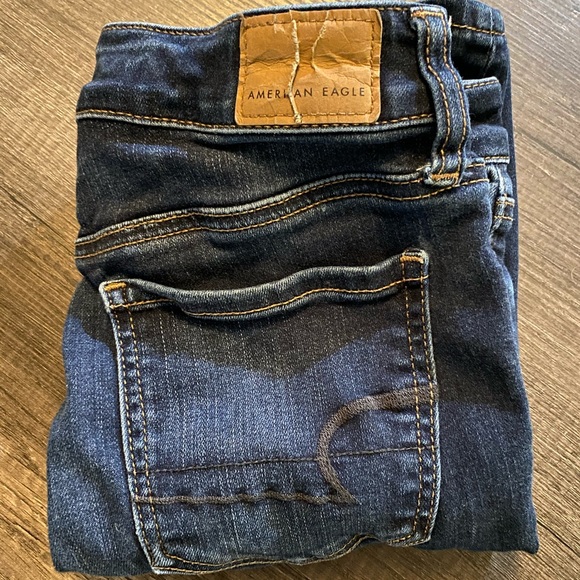 American Eagle Jeans - Picture 2 of 4